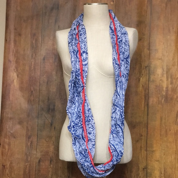 Infinity Scarf - Picture 2 of 3